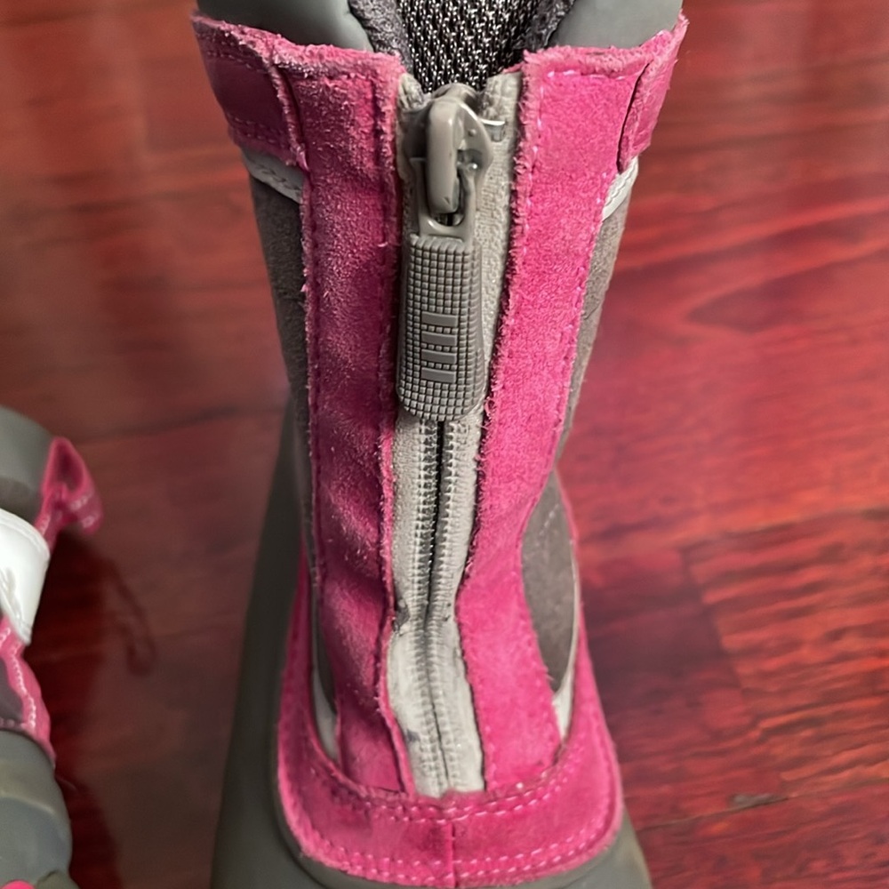 Lands’ End Primaloft 400 Gram Insulation Snow Boots Size 1 Gray Pink - Picture 9 of 12